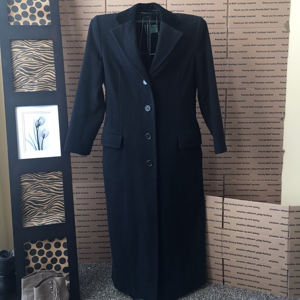Full length Ralph Lauren Trench Coat